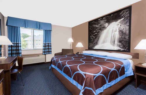El Dorado Hotel | Super 8 by Wyndham El Dorado