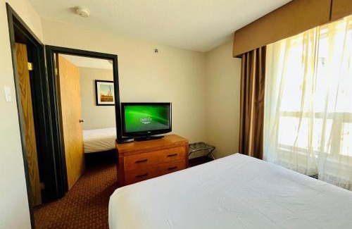 Grande Prairie Hotel | Super 8 by Wyndham Grande Prairie