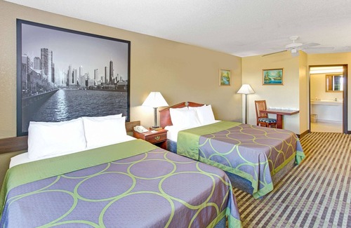Gurnee Hotel | Super 8 by Wyndham Gurnee