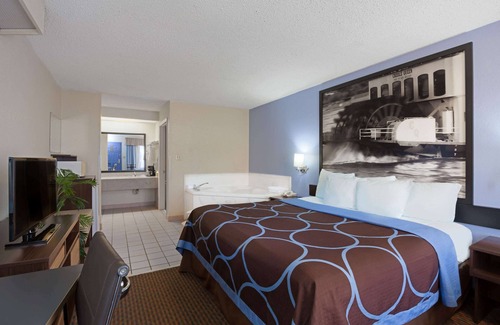 Hammond Hotel | Super 8 by Wyndham Hammond