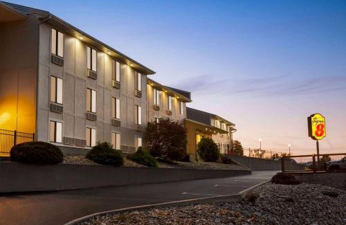 Hannibal Hotel | Super 8 by Wyndham Hannibal