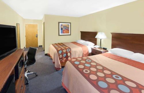 Hattiesburg Hotel | Super 8 by Wyndham Hattiesburg South