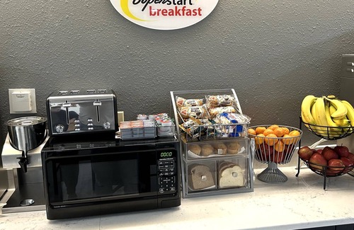 Hot Springs Hotel | Super 8 by Wyndham Hot Springs