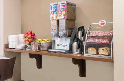 Jasper Hotel | Super 8 by Wyndham Jasper