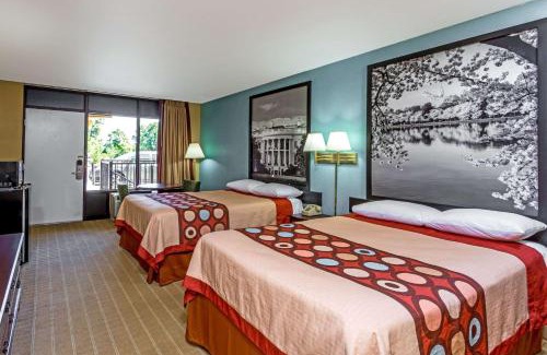 Jessup Hotel | Super 8 by Wyndham Jessup/Baltimore Area