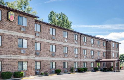 Kennett Hotel | Super 8 by Wyndham Kennett