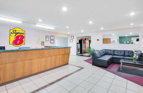Kennett Hotel | Super 8 by Wyndham Kennett