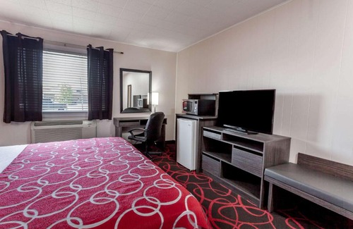 Timiskaming District Hotel | Super 8 by Wyndham Kirkland Lake