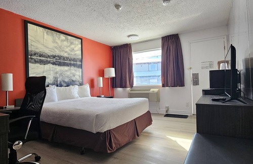 Timiskaming District Hotel | Super 8 by Wyndham Kirkland Lake