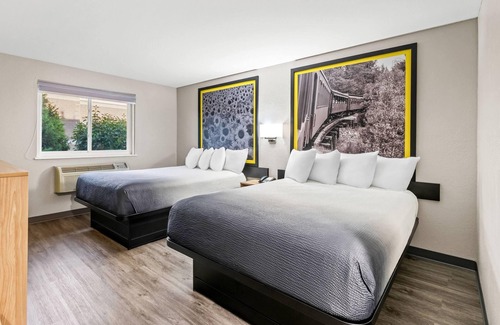 Lewiston Hotel | Super 8 by Wyndham Lewiston Auburn Area