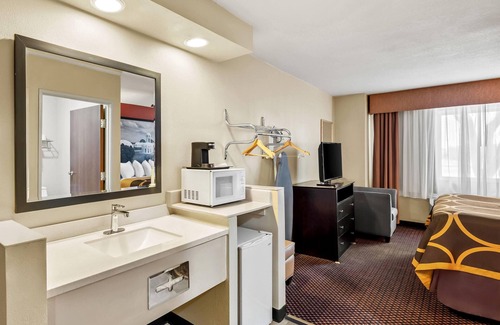 Cortaro Hotel | Super 8 by Wyndham Marana/Tucson Area