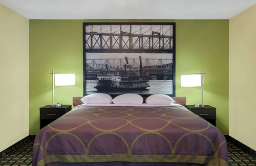 Marietta Hotel | Super 8 by Wyndham Marietta