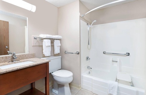 Miles City Hotel | Super 8 by Wyndham Miles City