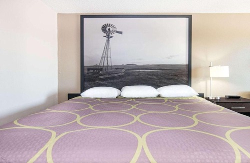 Miller Hotel | Super 8 by Wyndham Miller
