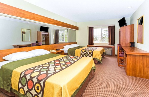 Parker Hotel | Super 8 by Wyndham Parker/SE Denver Area