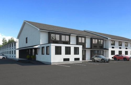 Nasons Corner Hotel | Super 8 by Wyndham Portland/Westbrook Area