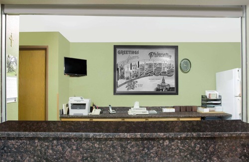 Princeton Hotel | Super 8 by Wyndham Princeton