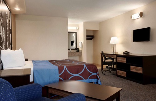 Rahway Hotel | Super 8 by Wyndham Rahway/Newark