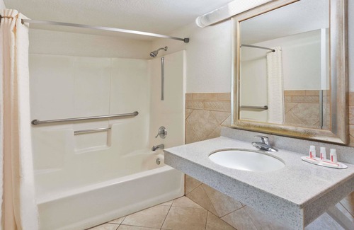 Ringgold Hotel | Super 8 by Wyndham Ringgold/Chattanooga Area