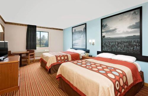 Rock Port Hotel | Super 8 by Wyndham Rock Port MO
