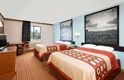 Rock Port Hotel | Super 8 by Wyndham Rock Port MO