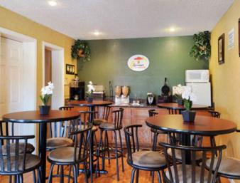 Shreveport Hotel | Super 8 by Wyndham Shreveport