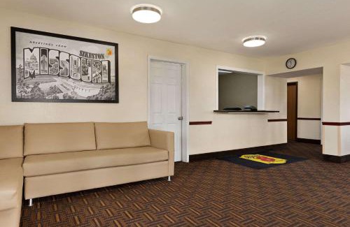 Miner Hotel | Super 8 by Wyndham Sikeston/Miner Area