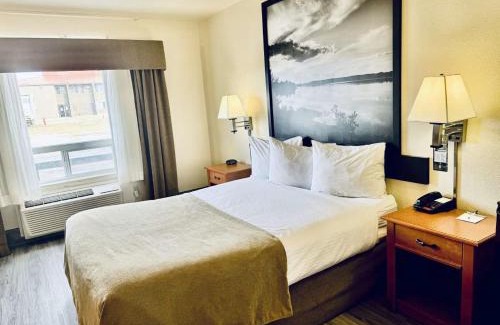 Slave Lake Hotel | Super 8 by Wyndham Slave Lake AB