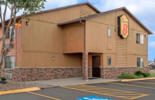 Smithville Hotel | Super 8 by Wyndham Smithville Kansas City