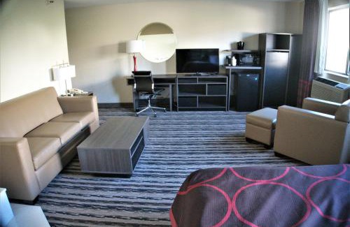 Spirit Lake Hotel | Super 8 by Wyndham Spirit Lake/Okoboji