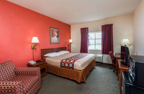 St. Robert Hotel | Super 8 by Wyndham St Robert Ft Leonard Wood Area