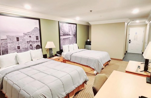 Temple Hotel | Super 8 by Wyndham Temple I-35
