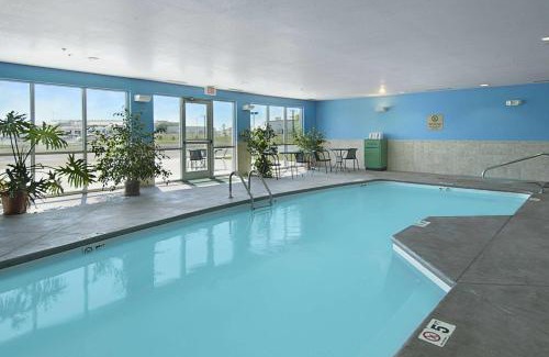 Pauline Hotel | Super 8 by Wyndham Topeka at Forbes Landing