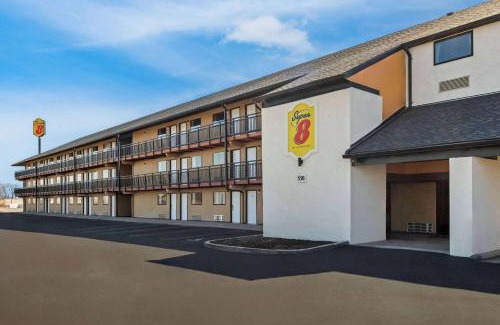 Vandalia Hotel | Super 8 by Wyndham Vandalia/Dayton International Airport