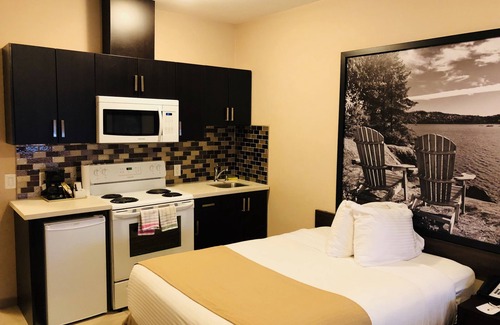 Watrous Hotel | Super 8 by Wyndham Watrous
