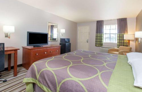 West Monroe Hotel | Super 8 by Wyndham West Monroe