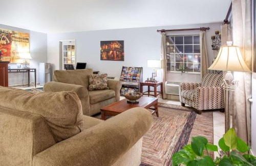 West Monroe Hotel | Super 8 by Wyndham West Monroe