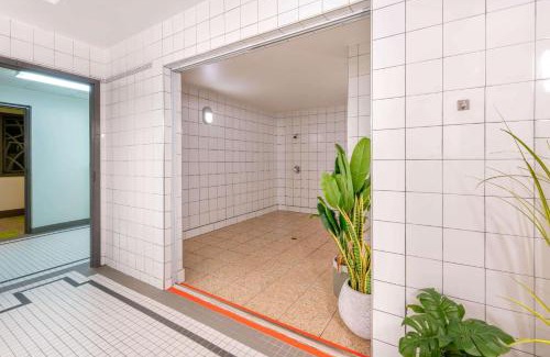 Winnipeg Hotel | Super 8 by Wyndham Winnipeg West