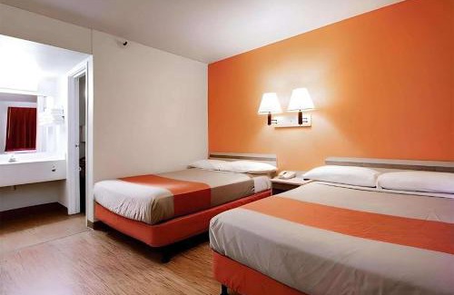 Woods Cross Hotel | Super 8 by Wyndham Woods Cross - Salt Lake City North