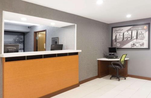 Zanesville Hotel | Super 8 by Wyndham Zanesville