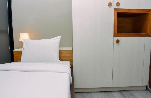 Bendungan Hilir Apartment | Super and Brand New 2BR at Sudirman Suites Apartment By Travelio