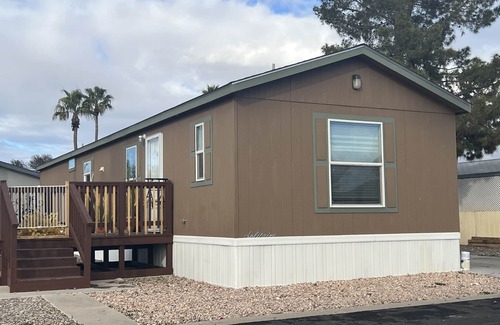 Glendale House | Super bowl rental only 2.6 mile away from the Stadium
