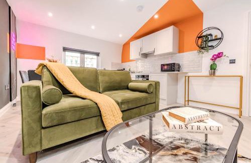 Montpelier Apartment | Super Central 1 Bedroom Flat Next To Brighton Beach Sleep 6