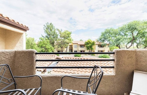 Central Scottsdale Condo | Super Central Scottsdale Location, 2-Bedroom 2-Bath 2 Balcony, Cozy Corner Condo