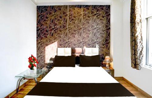 Sindhi Camp Hotel | Super Collection O Banipark Formerly Arena Villas