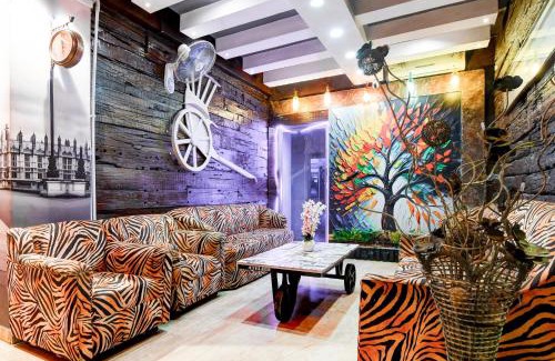 Ballygunge Hotel | Super Collection O Circus Avenue Road Formerly Hotel Rockstar
