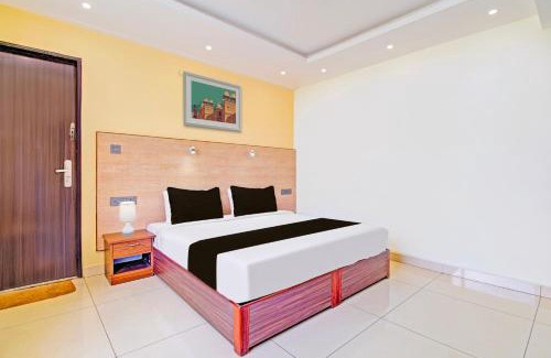 Vijayawada Hotel | Super Collection O Grand Governorpet