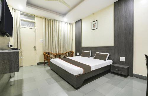 Bhopal Hotel | Super Collection O Hotel Silver Inn