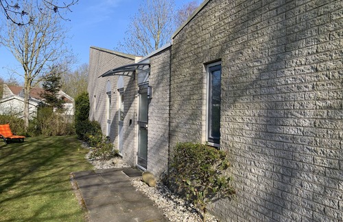 Brouwershaven House | Super cozy, detached vacation home with fireplace and sauna in Summio Park