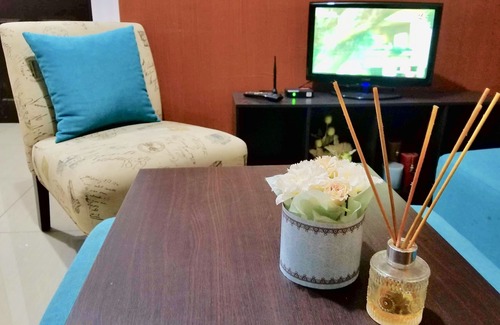 Imus Condo | Super Cute Hampton Suites In Great Location !